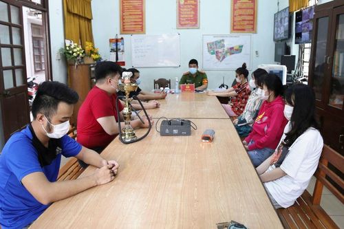 8 thanh niên ở Đà Nẵng tụ tập ăn nhậu, chơi ma túy bất chấp dịch COVID-19