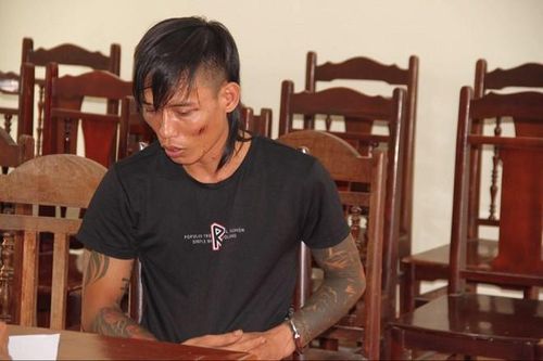 Kẻ dí súng dọa giết vợ, con khai gì ở cơ quan công an?