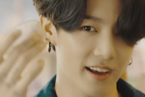 RM BTS thích chí vì biệt danh 'thánh hủy diệt' được chuyển qua Jungkook