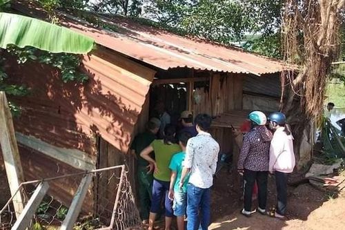 Hai chị em đuối nước thương tâm
