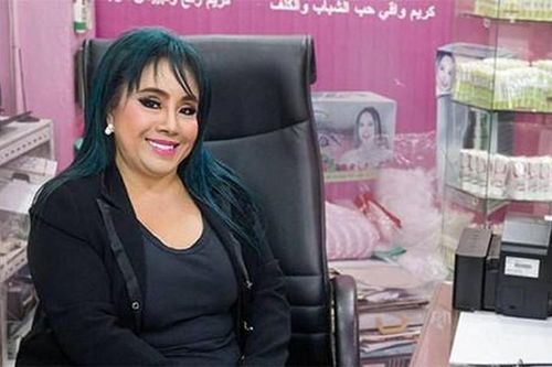 Nữ đại gia giàu nứt đố đổ vách 'thay chồng như thay áo'