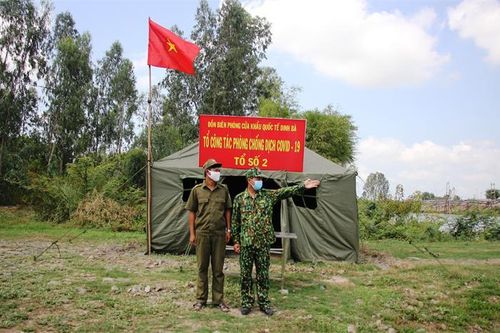 Kiên cường bám trụ, giữ vững biên cương