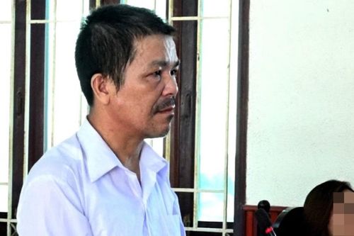 Án chung thân cho kẻ sát hại vợ hờ bằng 35 nhát dao
