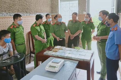 Công an Điện Biên phá 2 chuyên án, thu giữ 53 bánh heroin và 25kg ma túy