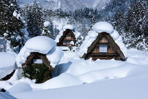 Shirakawa-go: Ngôi làng của những dòng sông trắng