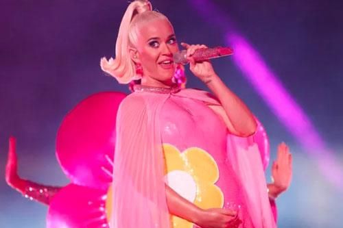 Katy Perry bác bỏ tin đồn có thai ngoài ý muốn