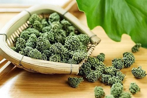 Pha trà nụ hoa tam thất uống mỗi ngày là cách bảo vệ sức khỏe hiệu quả