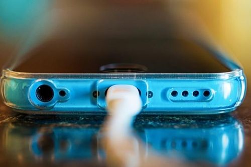 5 cách sạc pin smartphone 'chuẩn đét' nhưng nhiều người lại nghĩ là sai lè