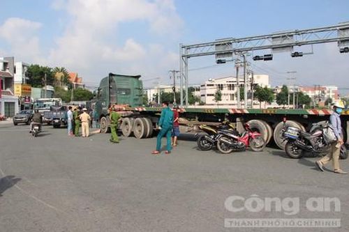 Thêm 1 người bị tai nạn tử vong thương tâm tại ngã năm Bệnh viện 512 giường