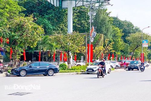 TP.Biên Hòa thiếu bãi đậu xe ô tô