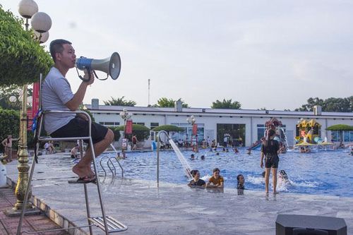 Coi trọng an toàn tại các bể bơi