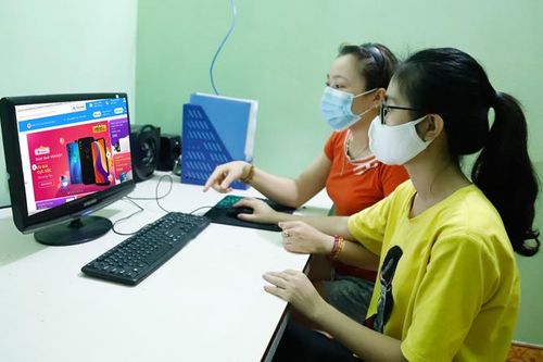 Siết chặt quản lý bán hàng trực tuyến