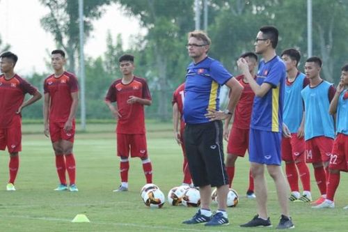 U19 rủ U22 Việt Nam đá giao hữu nhưng bất thành