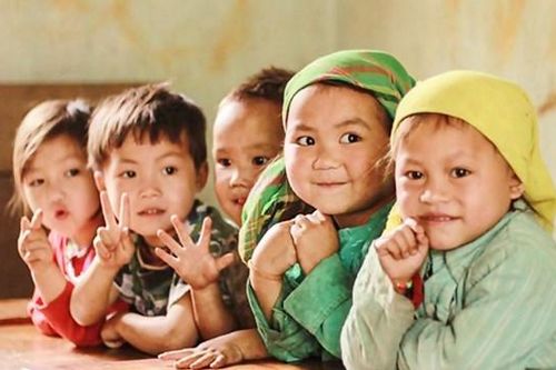 Tăng cường dạy tiếng Việt cho trẻ em dân tộc thiểu số