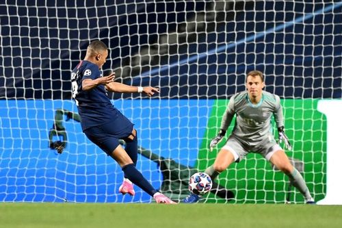 Neuer vẫn là số 1