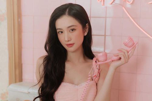 Dàn mỹ nhân Việt tuần qua mặc gì để khoe dáng?