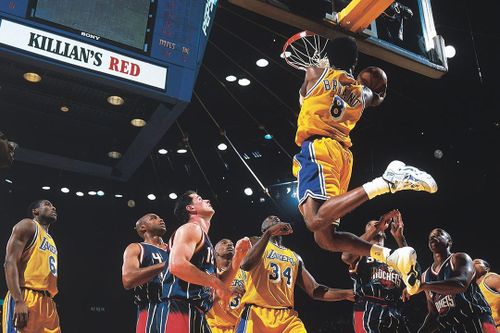 Hai ngôi sao trẻ đi vào lịch sử NBA