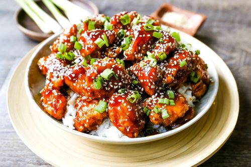 Cách làm gà chiên giòn sốt mật ong kiểu Hàn
