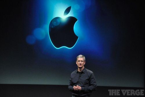 CEO Apple Tim Cook nhận thưởng cổ phiếu gần 279 triệu USD