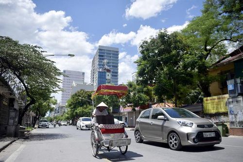 Thời tiết hôm nay 24/8: Hà Nội ngày nắng nóng, chiều tối mưa dông