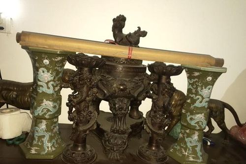 'Chảy máu' cổ vật tại di tích: 'Bão ngầm' của vấn nạn liên thủ...