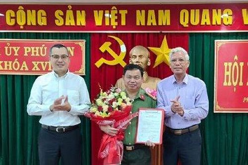Ban Bí thư Trung ương Đảng chuẩn y, chỉ định nhân sự Quân đội, Công an