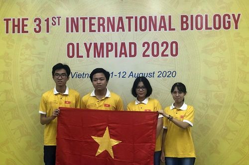 Việt Nam đoạt 4 giải tại Olympic Sinh học quốc tế