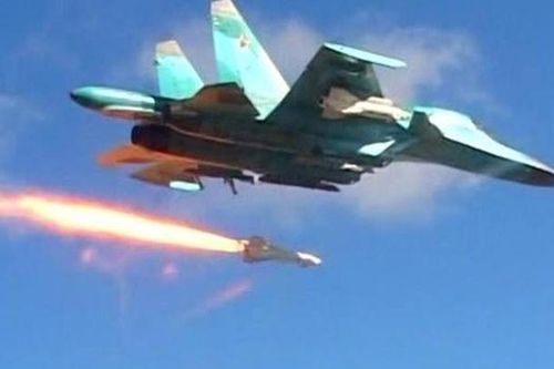 Nga tấn công dữ dội khủng bố IS ở miền trung Syria