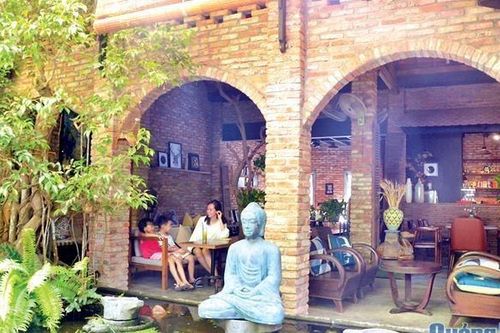 Quảng Ngãi cho phép hoạt động trở lại dịch vụ quán ăn, cà phê