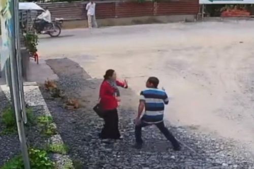 Tranh giành khách, một nhân viên du lịch bị đánh trọng thương