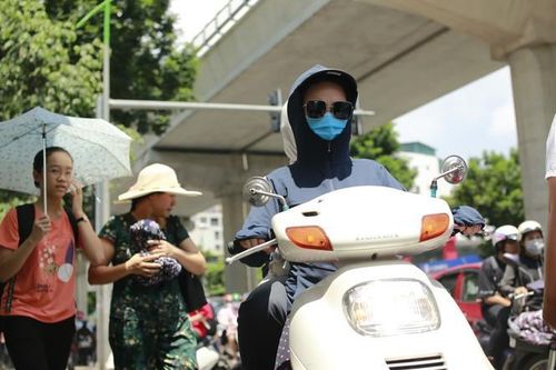 Nắng nóng mở rộng ra đồng bằng Bắc Bộ, nhiều nơi trên 37 độ