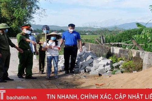 Mô hình '3 trong 1' góp phần đảm bảo an ninh trật tự ở xã vùng biển Hà Tĩnh