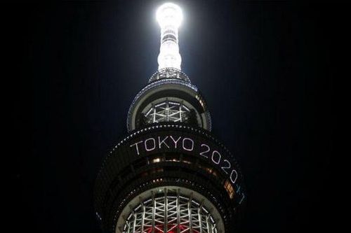 Tòa tháp biểu tượng ở Tokyo thắp sáng sắc màu của Paralympic