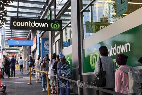 New Zealand gia hạn phong tỏa thành phố Auckland