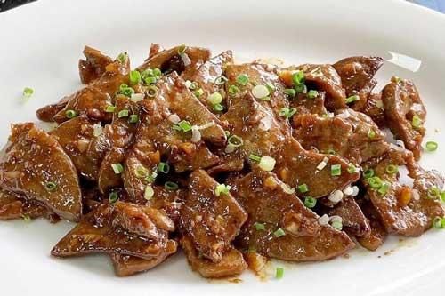 Sai lầm 'chết người' khi chế biến gan lợn