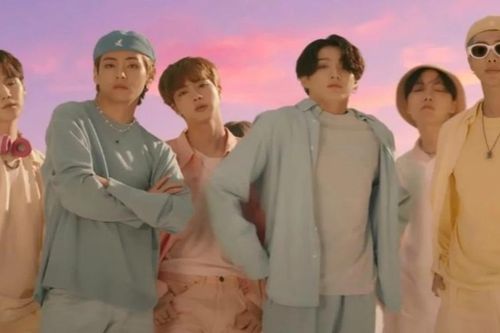 Big Hit bị chỉ trích dữ dội khi sử dụng ảnh của BTS nhưng lại thiếu mặt Jimin
