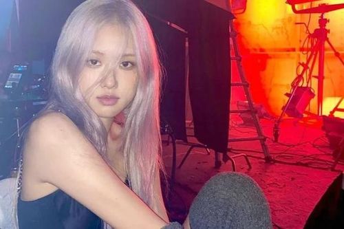 Đào mộ loạt ảnh hậu trường gây thương nhớ của Rosé (BLACKPINK) trong 'How You Like That'
