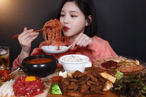 YouTuber Hàn Quốc kiếm 4 tỷ/tháng bị tố lừa dối người xem lên tiếng minh oan, tiết lộ chỉnh sửa video vì lý do bất ngờ