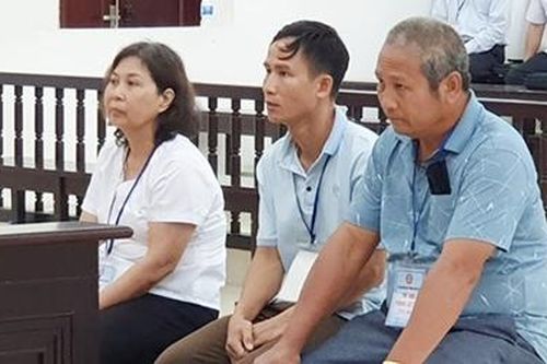 Xét xử phúc thẩm vụ làm giả hồ sơ cấp 'sổ đỏ' ở huyện Ba Vì