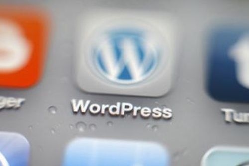 Chặn người dùng cập nhật WordPress, Apple phải xin lỗi