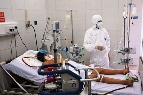 Ngày mai, nửa ê kíp của Bệnh viện Chợ Rẫy, Bạch Mai rút khỏi Đà Nẵng