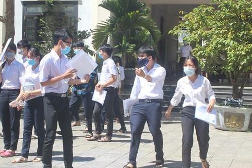 Hơn 34.000 thí sinh có hoàn cảnh khó khăn được hỗ trợ