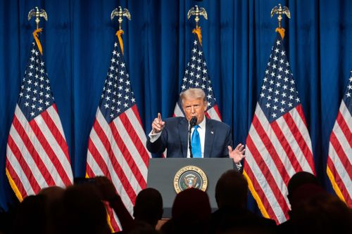 TT Trump chỉ trích gay gắt đối thủ tại đại hội đảng Cộng hòa