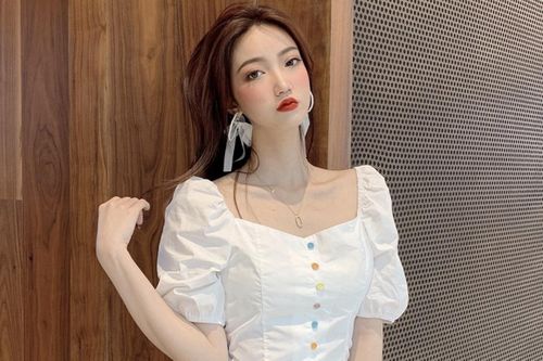 5 nguyên tắc mặc đồ cho người bụng to