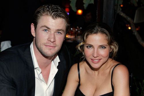 Vợ Chris Hemsworth tiết lộ hôn nhân không hoàn hảo