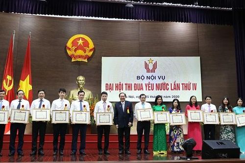 Bộ Nội vụ: Phong trào thi đua yêu nước có nhiều đổi mới, sáng tạo