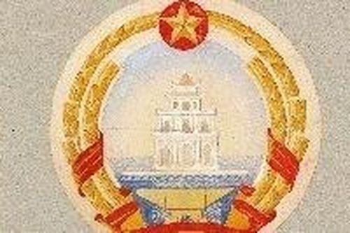 Triển lãm 'Phác thảo mẫu Quốc huy Việt Nam - Họa sĩ Bùi Trang Chước'