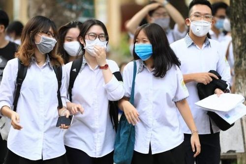 Điểm chuẩn xét tuyển học bạ các trường đại học ở TP.HCM khá cao