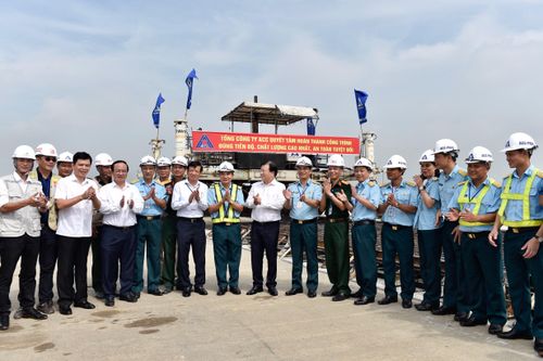 Khẩn trương hoàn thiện phương án quy hoạch tổng thể sân bay Nội Bài