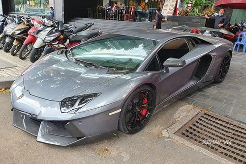 Lamborghini Aventador 'khoác' Novitec Torado siêu hầm hố ở Sài Gòn